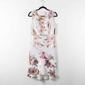 En Focus Studio Floral Sleeveless Dress Size 6 with Necklace